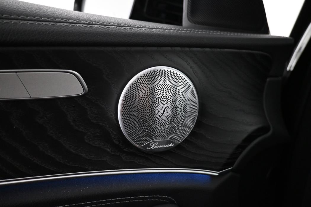 MERCEDES-BENZ E 2021