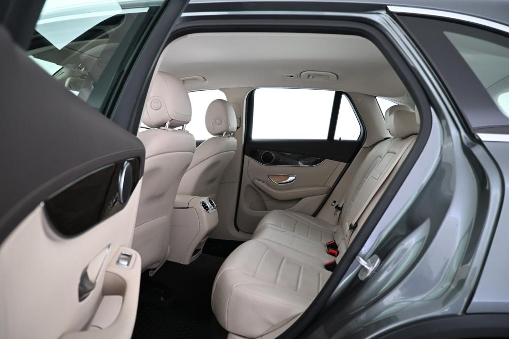 MERCEDES-BENZ GLC 2016