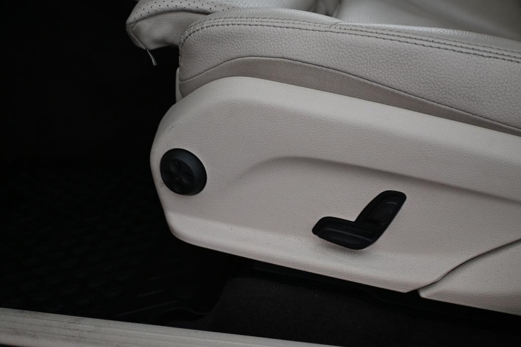 MERCEDES-BENZ GLC 2016