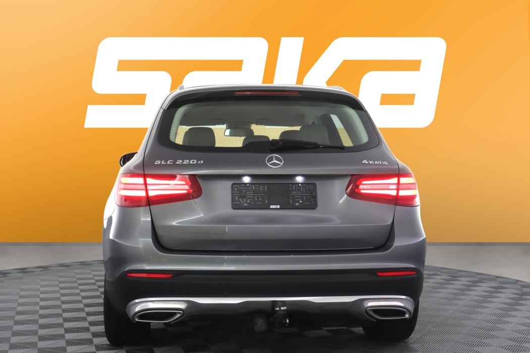 MERCEDES-BENZ GLC 2016