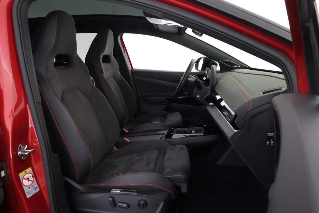 VOLKSWAGEN ID.4 2024
