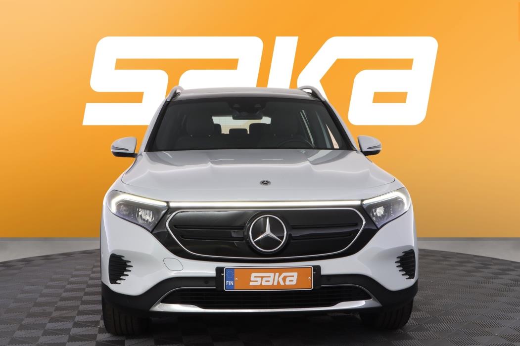MERCEDES-BENZ EQB 2023