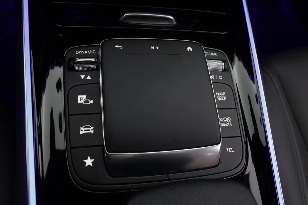 MERCEDES-BENZ EQB 2023