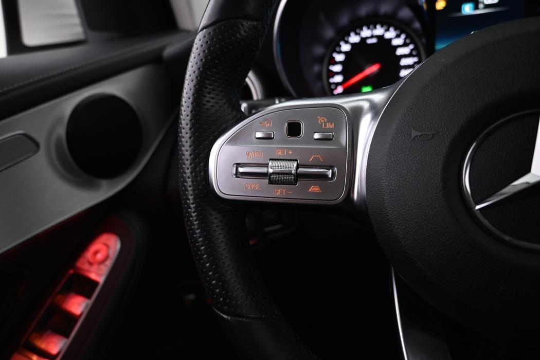 MERCEDES-BENZ GLC 2020