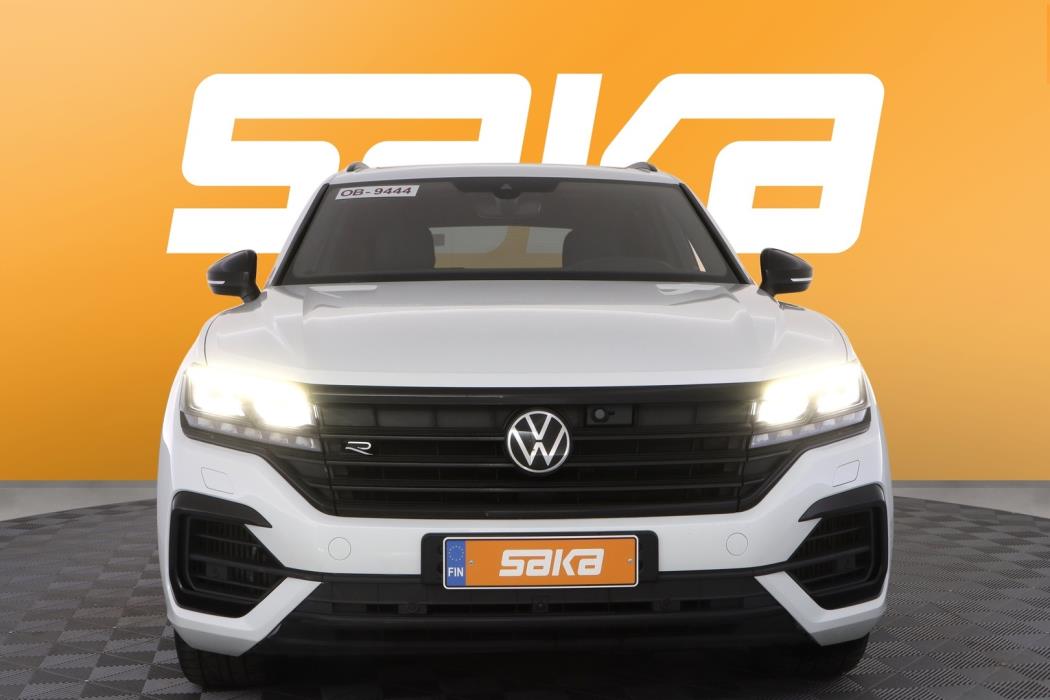 VOLKSWAGEN Touareg 2021