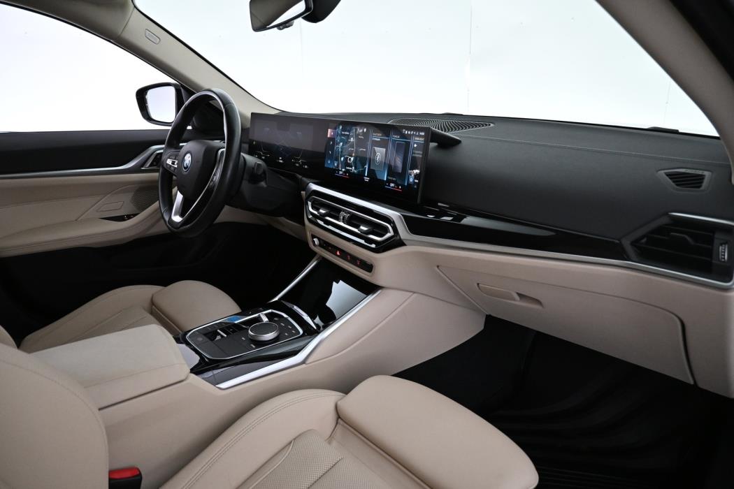 BMW i4 2024