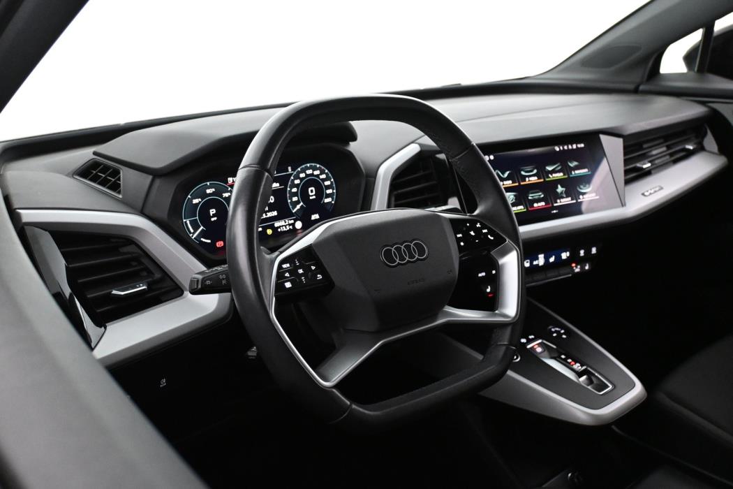 AUDI Q4 e-tron 2023