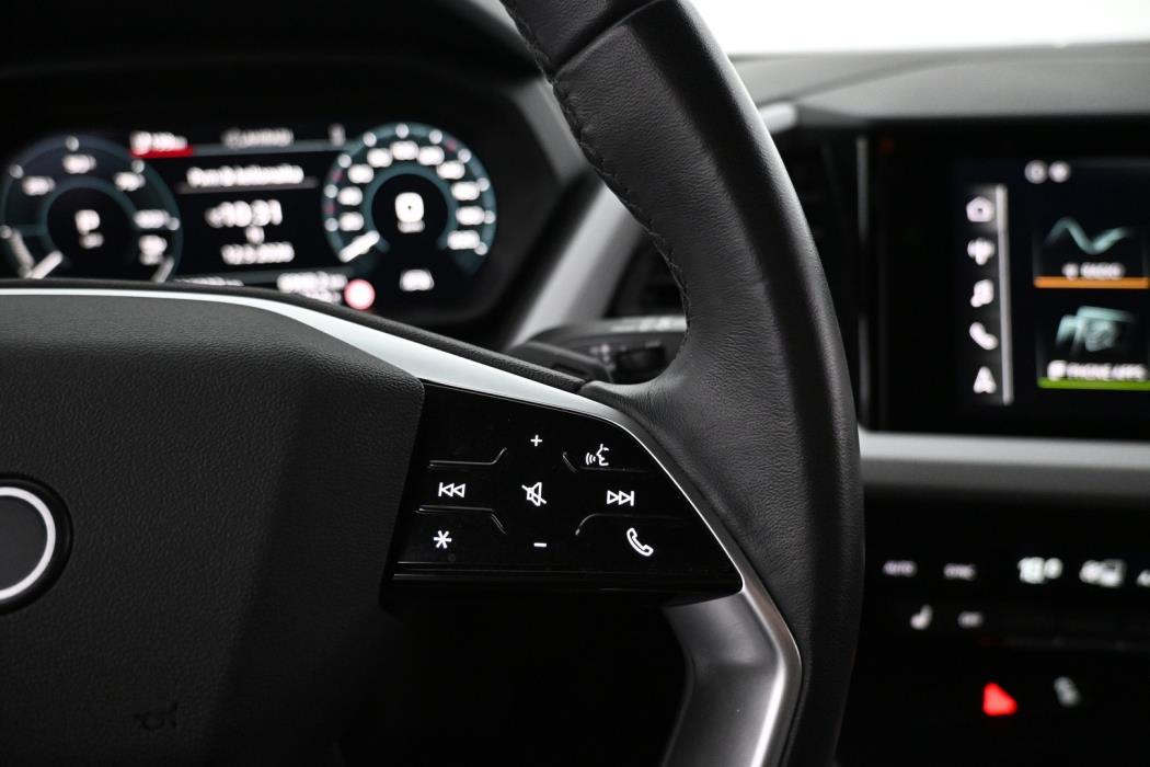 AUDI Q4 e-tron 2023