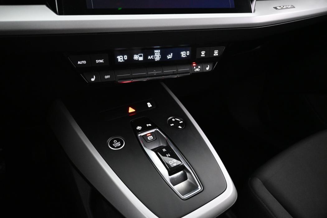 AUDI Q4 e-tron 2023