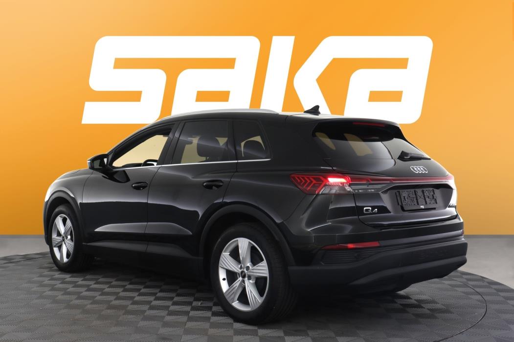 AUDI Q4 e-tron 2023