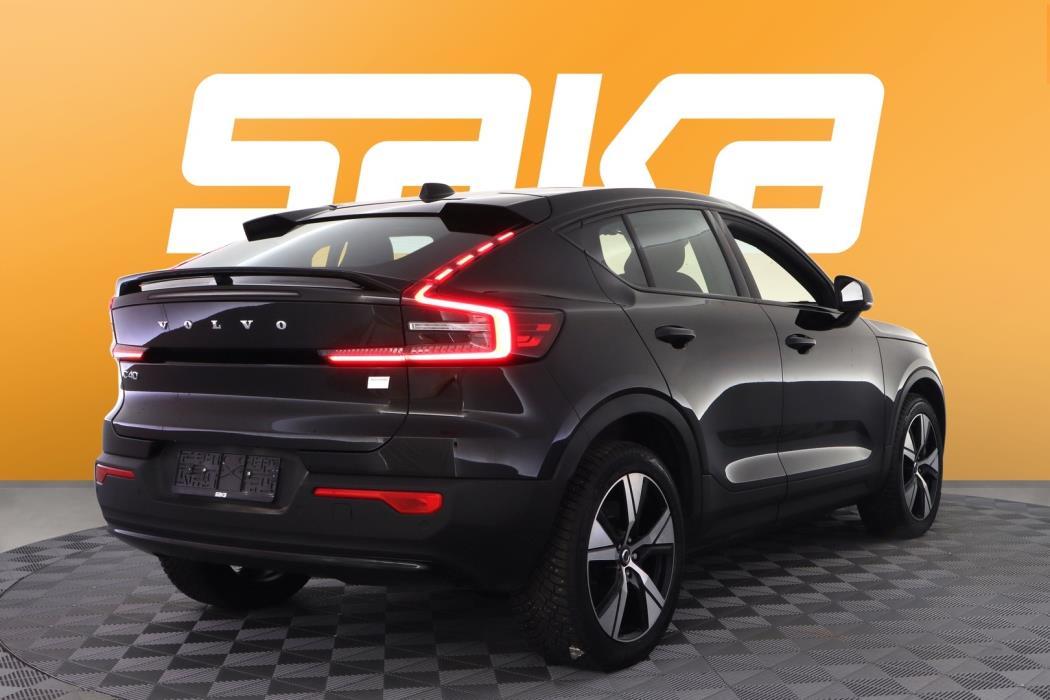 VOLVO C40 2023