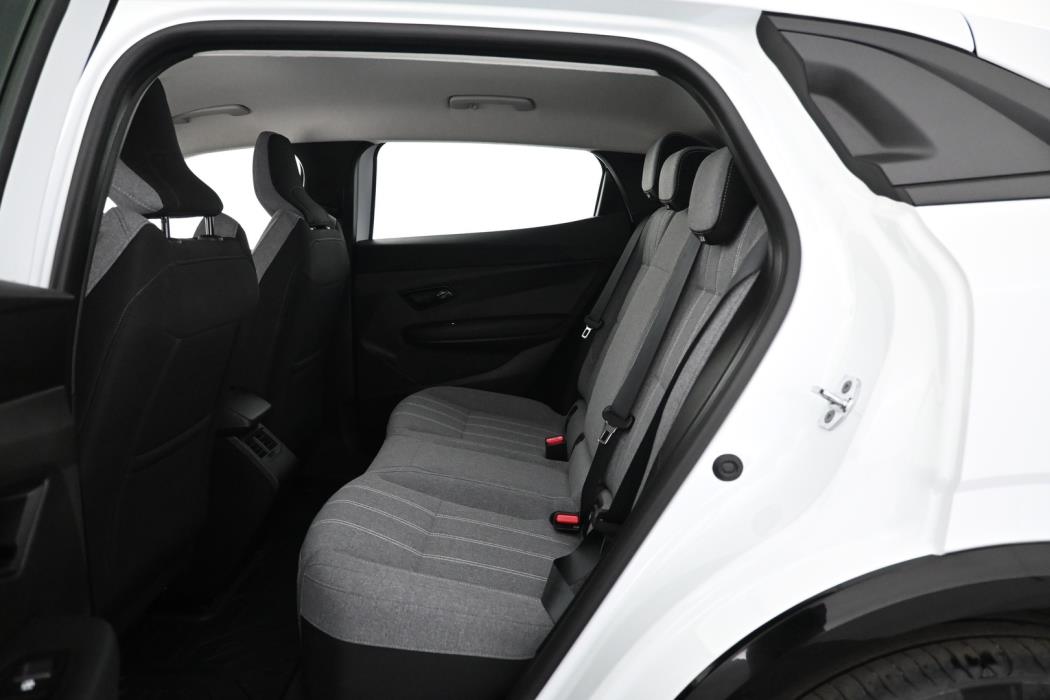 RENAULT Megane 2023