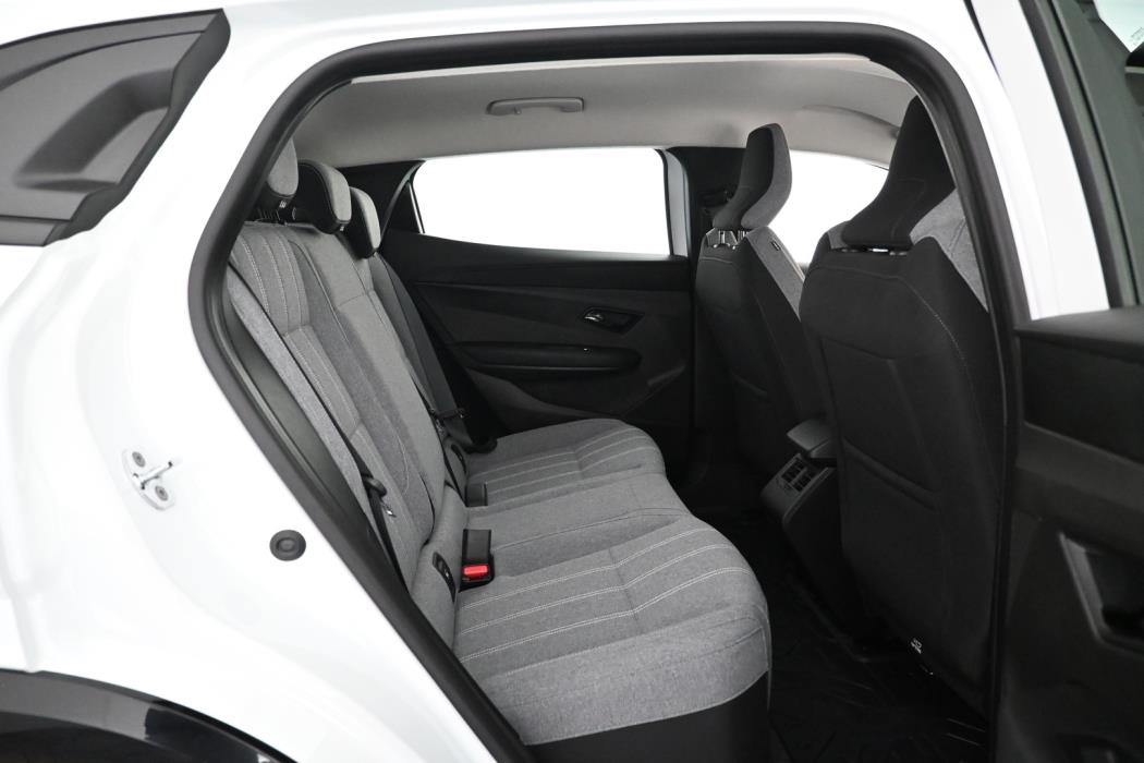 RENAULT Megane 2023