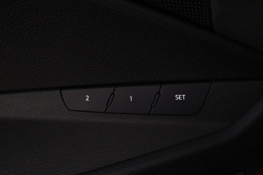 AUDI e-tron 2022
