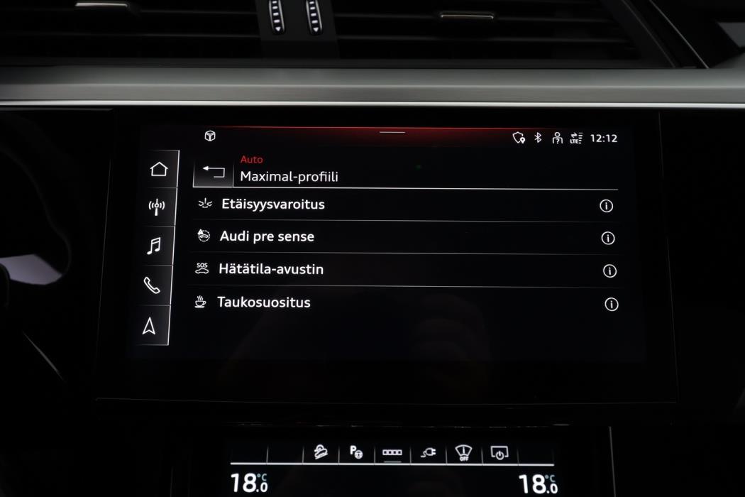 AUDI e-tron 2022