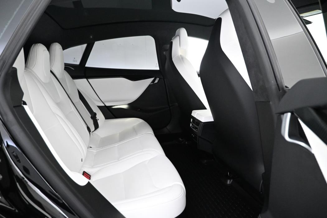 TESLA Model S 2018