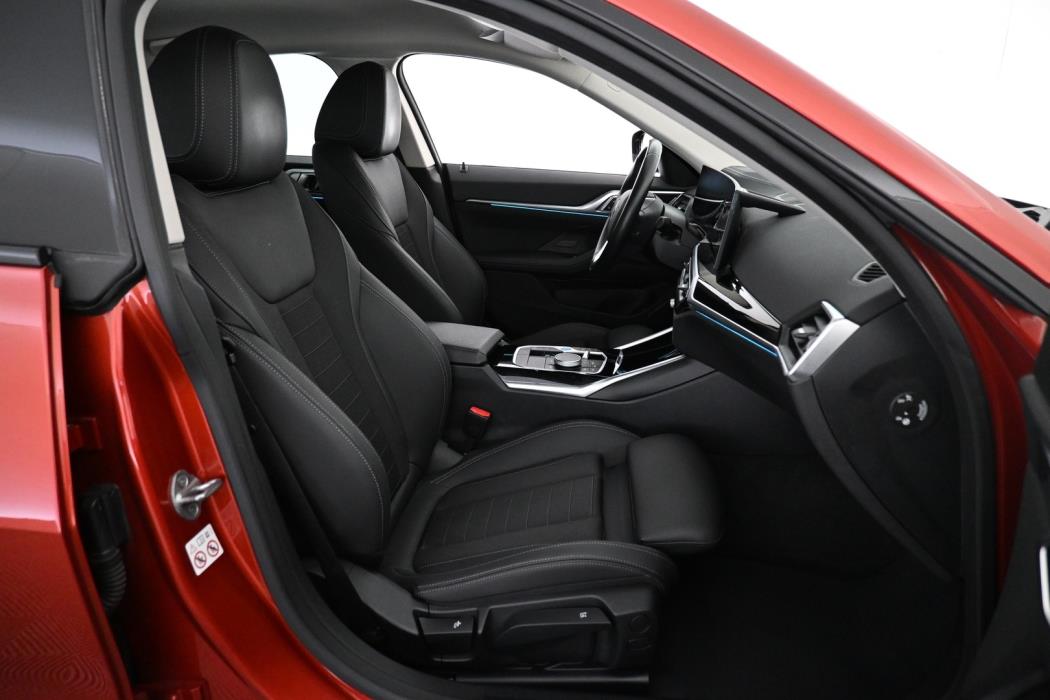 BMW i4 2024
