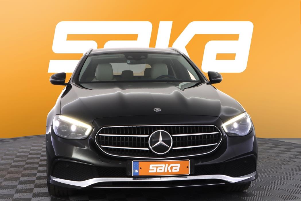 MERCEDES-BENZ E 2021