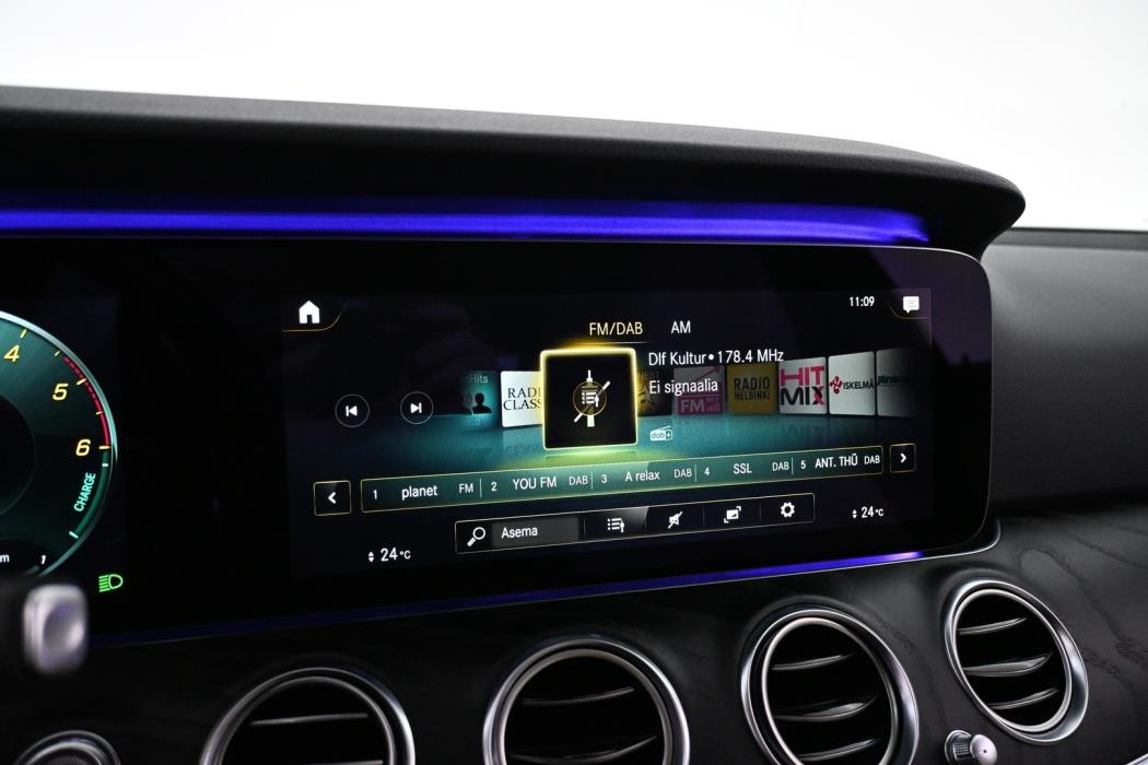 MERCEDES-BENZ E 2021