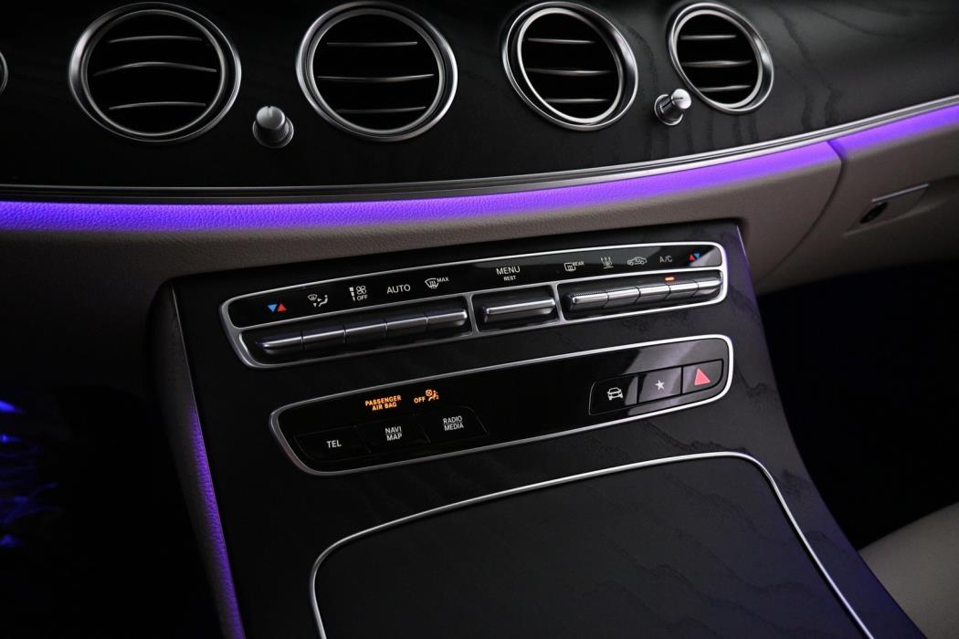 MERCEDES-BENZ E 2021