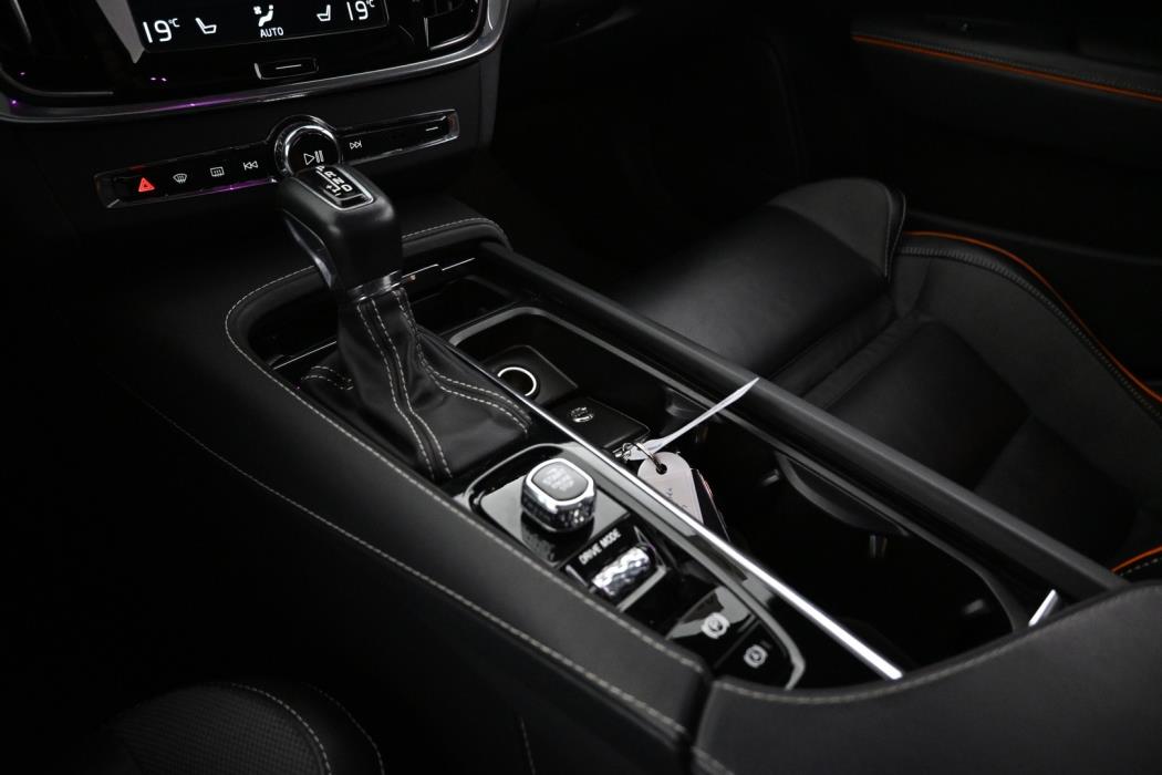 VOLVO V90 Cross Country 2019