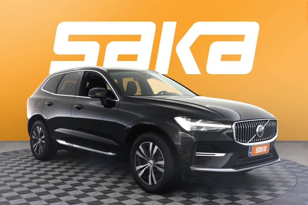 VOLVO XC60 2023