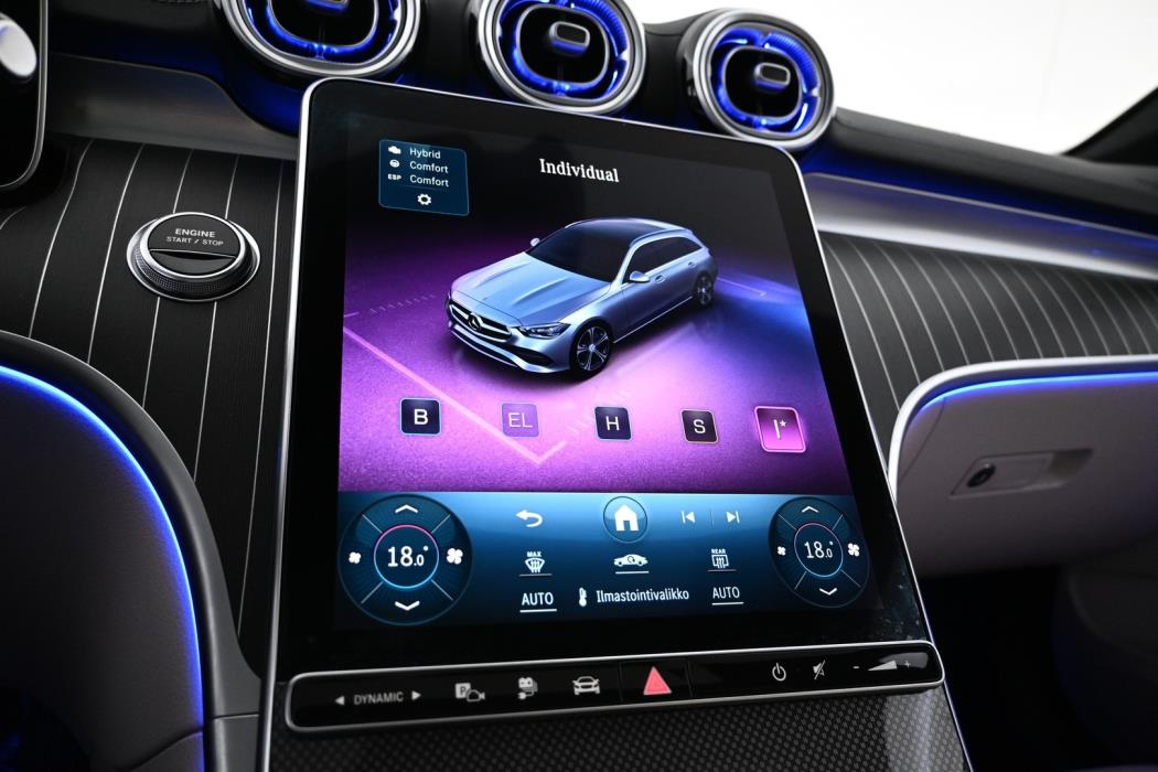 MERCEDES-BENZ C 2023