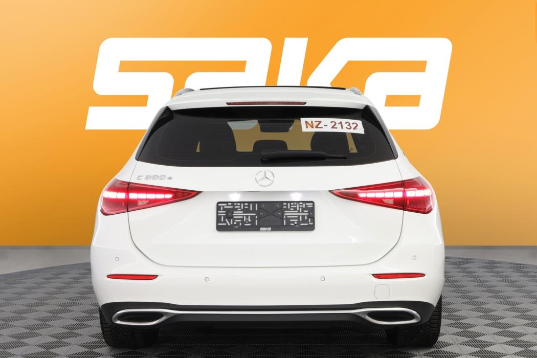 MERCEDES-BENZ C 2023