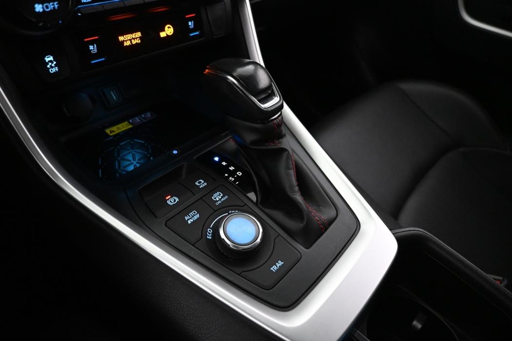 TOYOTA RAV4 Plug-in 2022