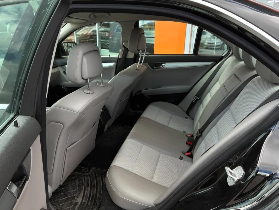 MERCEDES-BENZ C 2008