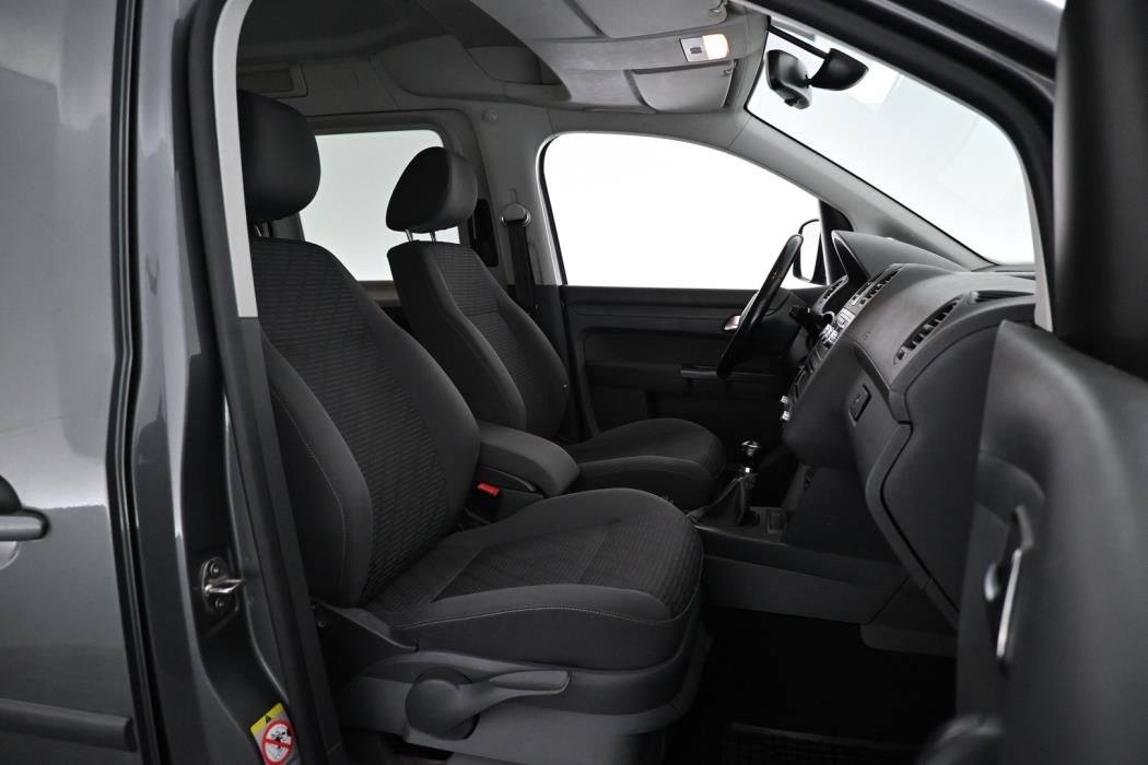 VOLKSWAGEN Caddy 2011