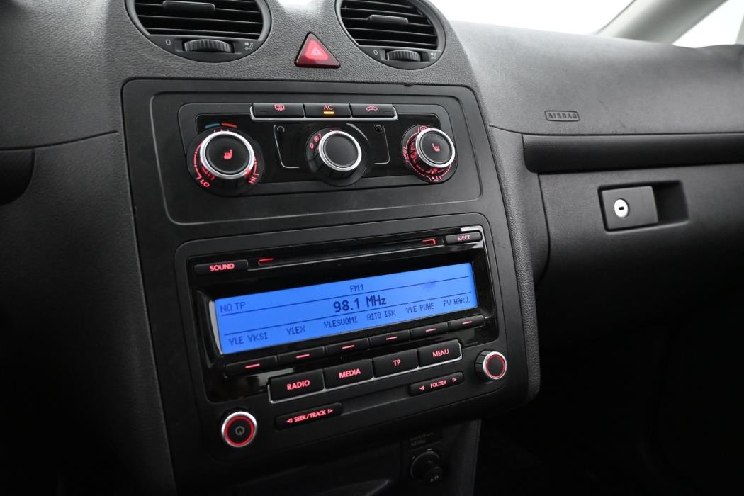 VOLKSWAGEN Caddy 2011