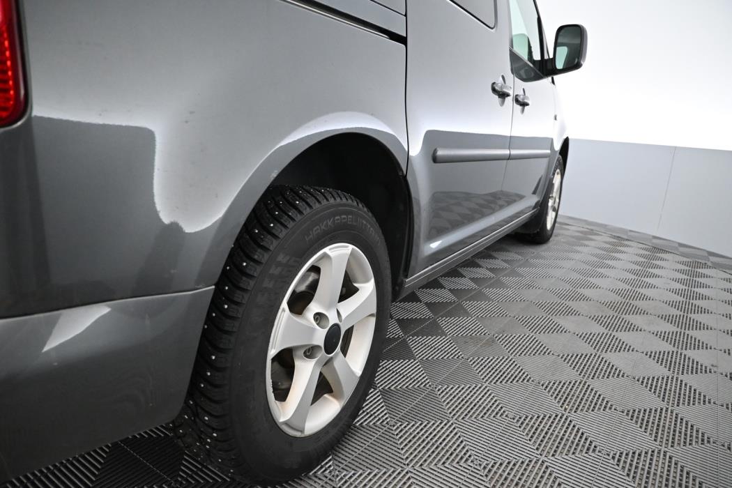 VOLKSWAGEN Caddy 2011