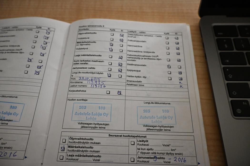 VOLKSWAGEN Caddy 2011