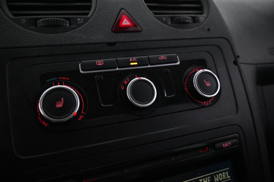 VOLKSWAGEN Caddy Maxi 2015