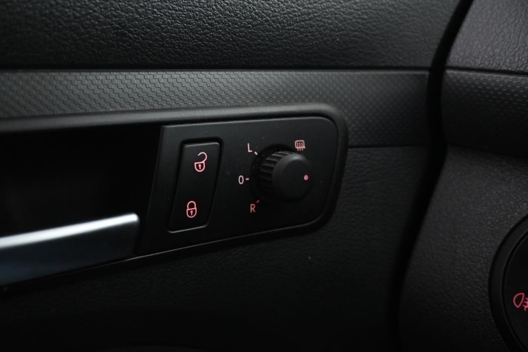 VOLKSWAGEN Caddy Maxi 2015