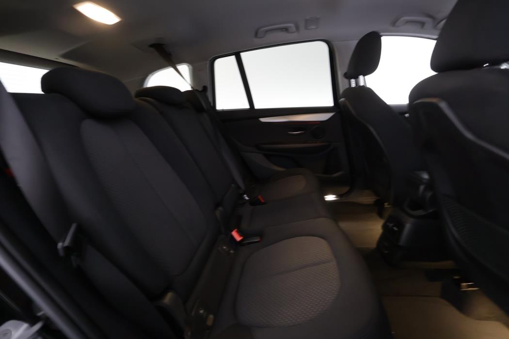 BMW 216 2018