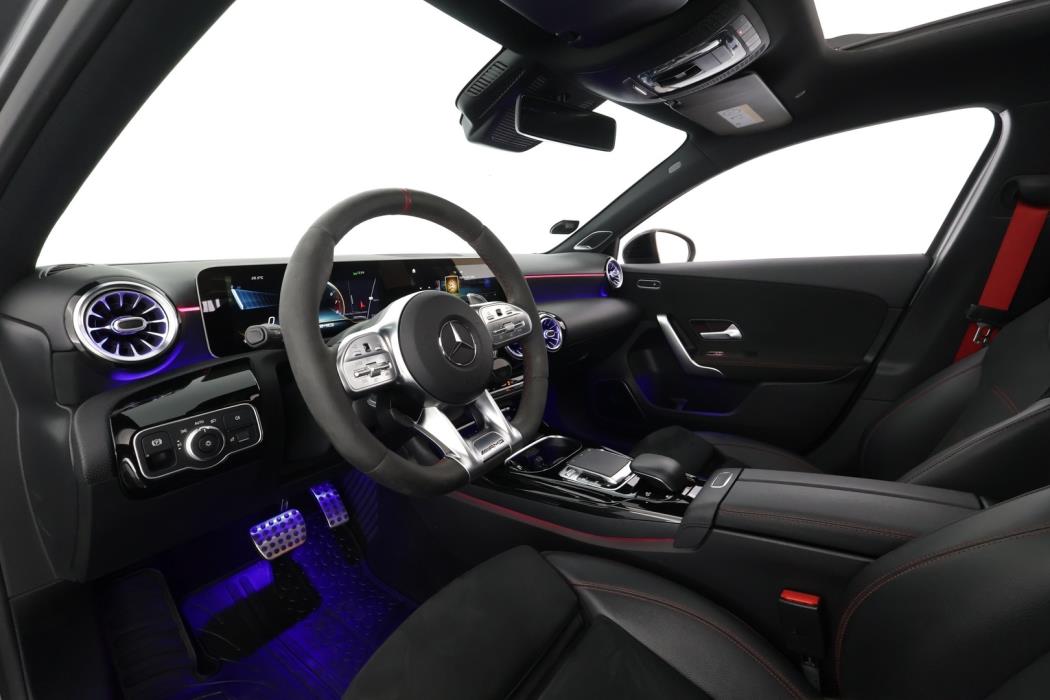 MERCEDES-BENZ A 35 AMG 2019
