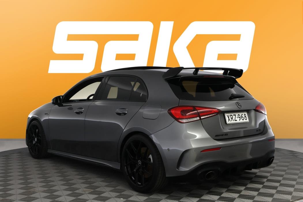 MERCEDES-BENZ A 35 AMG 2019