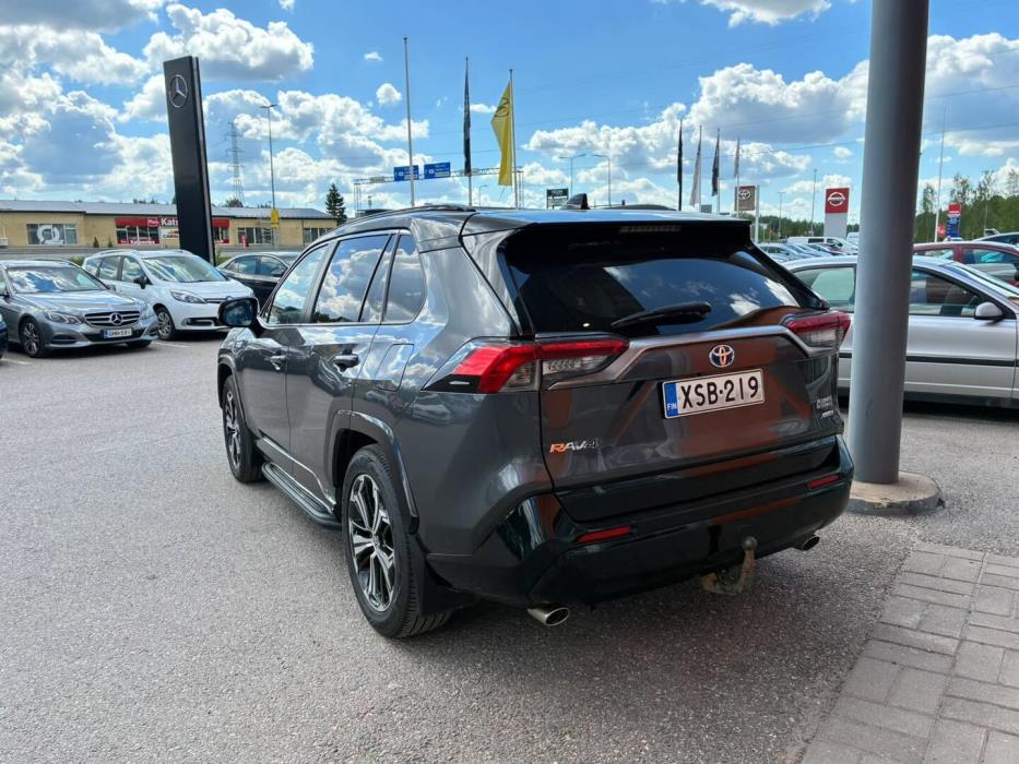 TOYOTA RAV4 Plug-in 2020