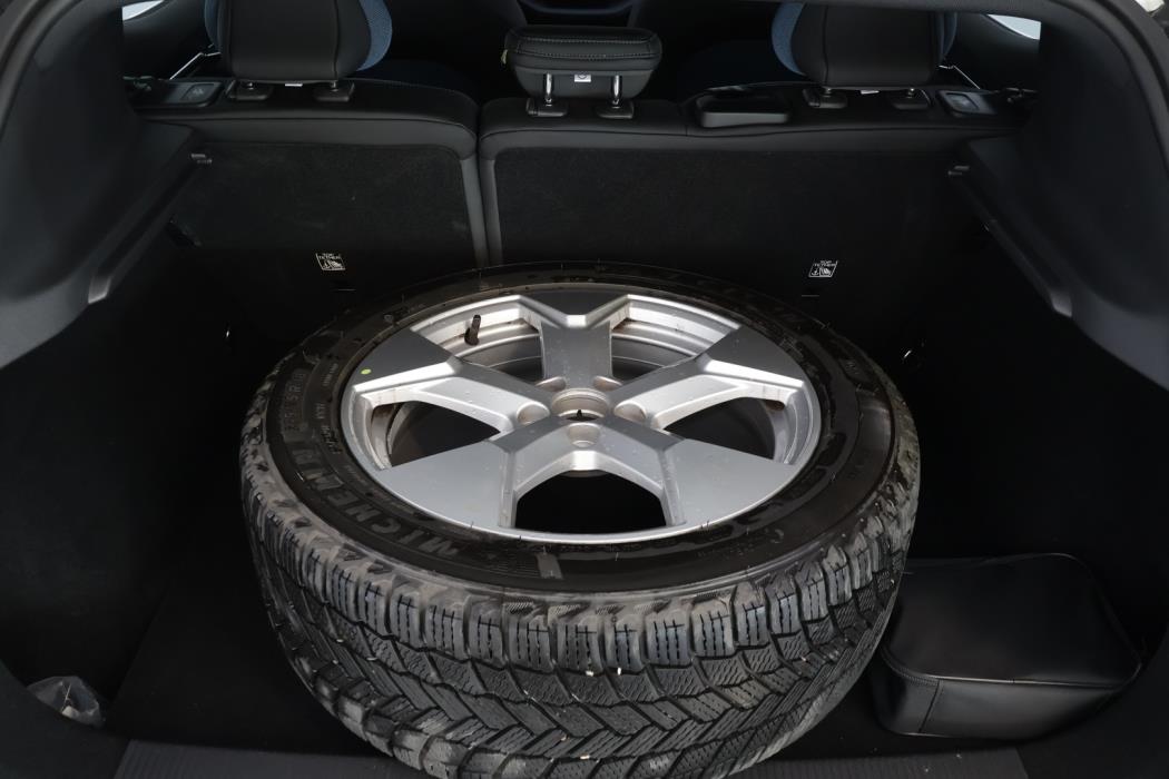 VOLVO EX30 2024