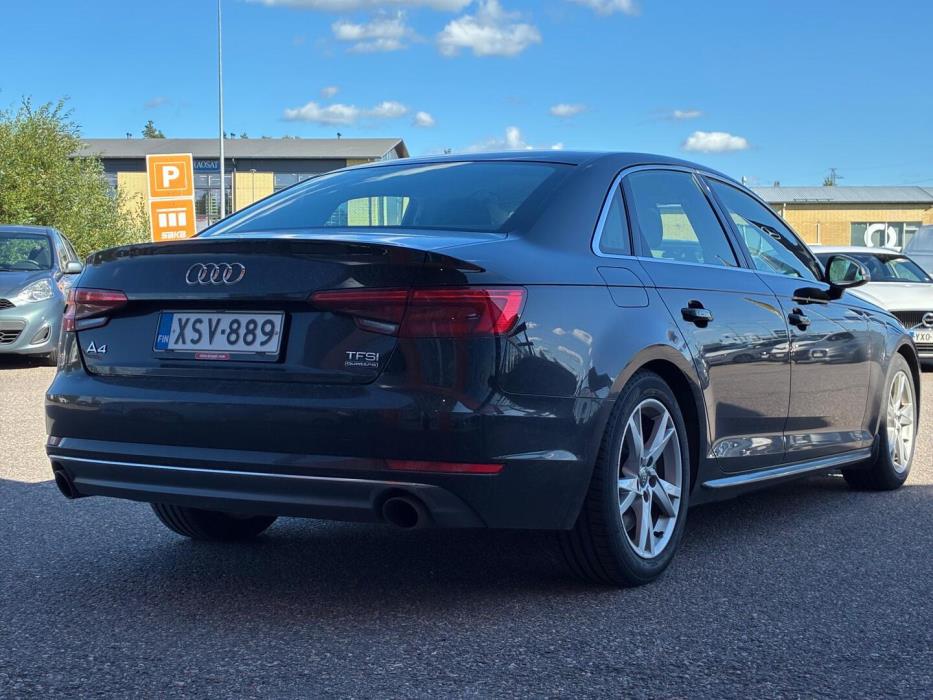 AUDI A4 2017