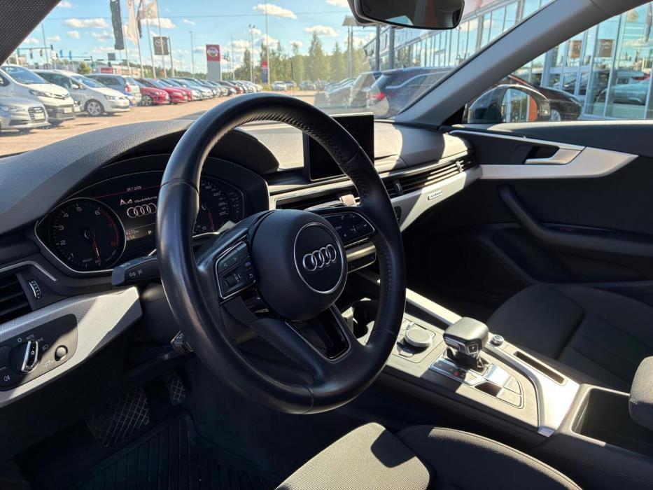 AUDI A4 2017