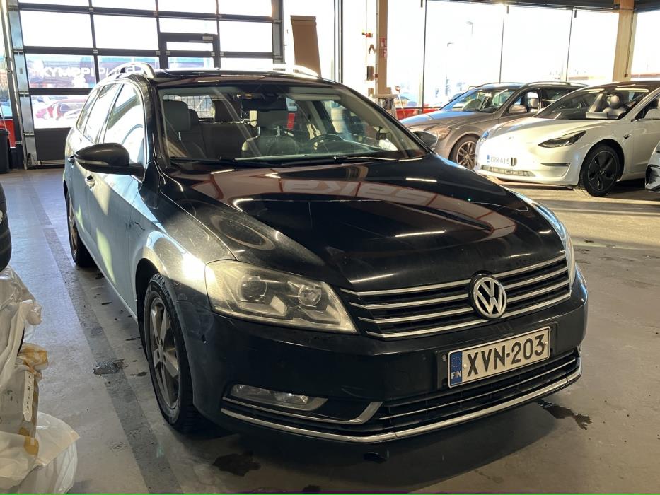 VOLKSWAGEN Passat 2014