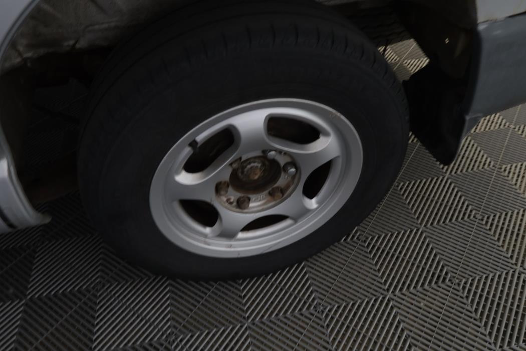 TOYOTA Hiace 2002