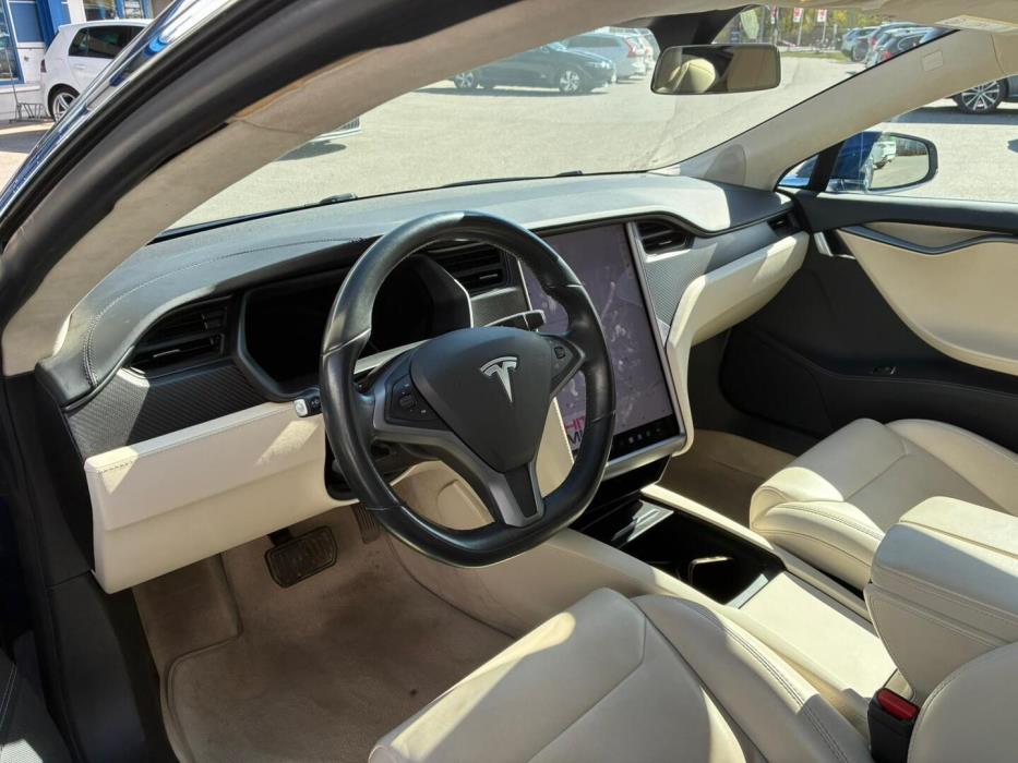 TESLA Model S 2018
