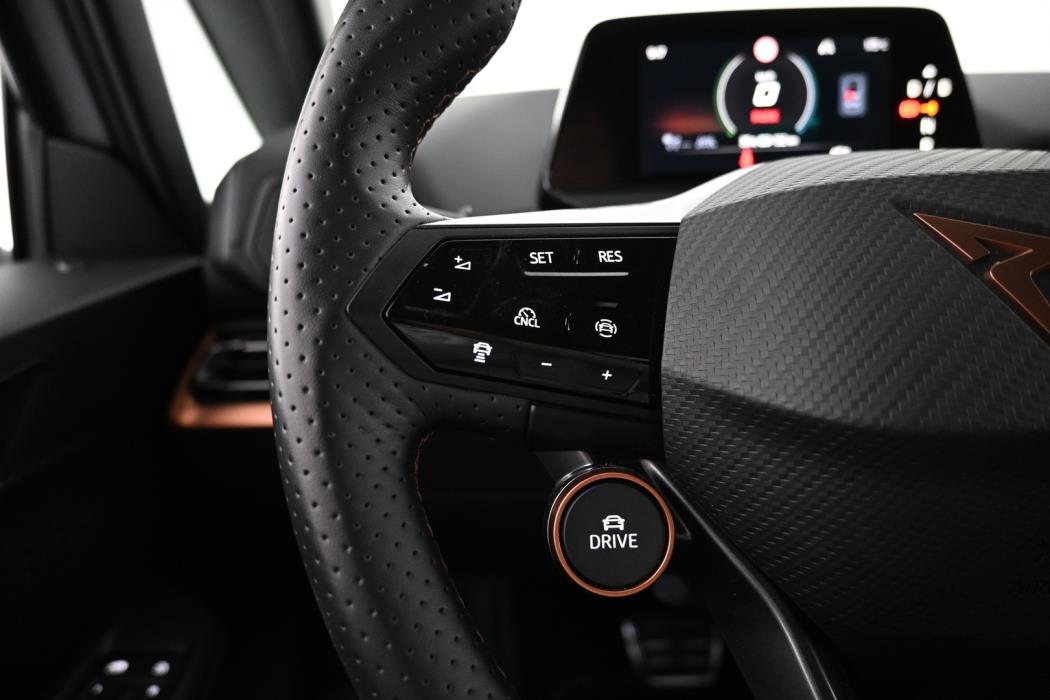 CUPRA Born 2025