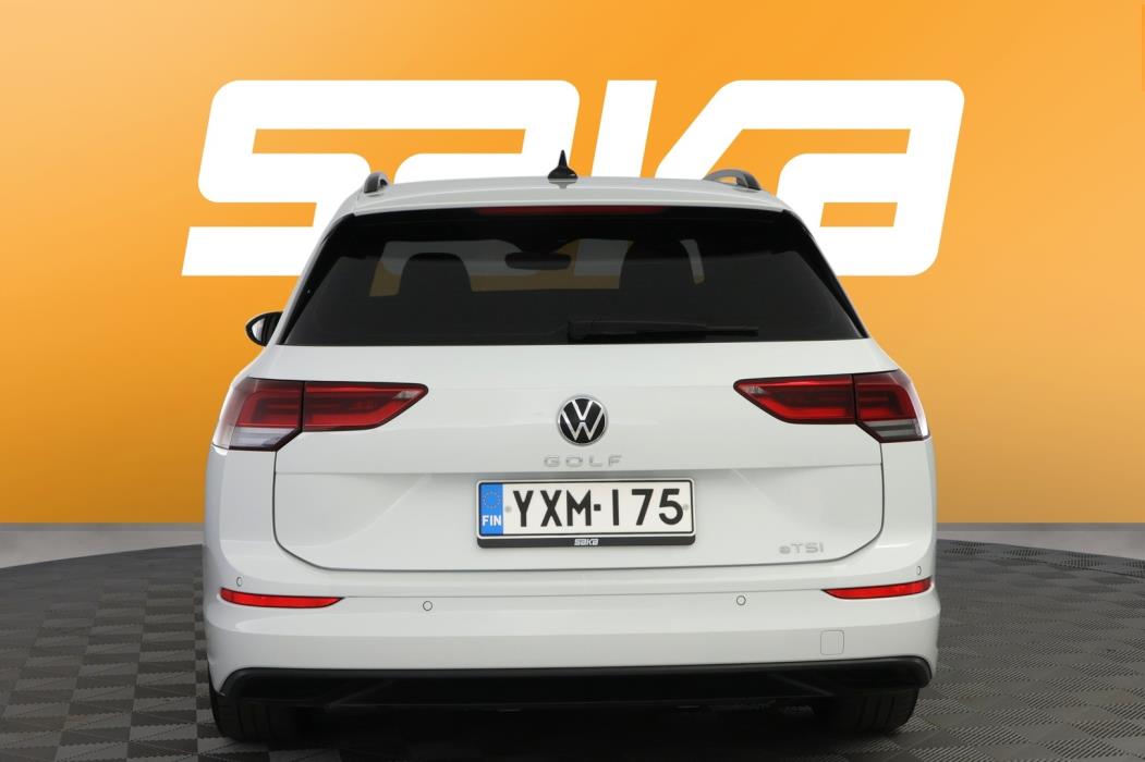 VOLKSWAGEN Golf 2021