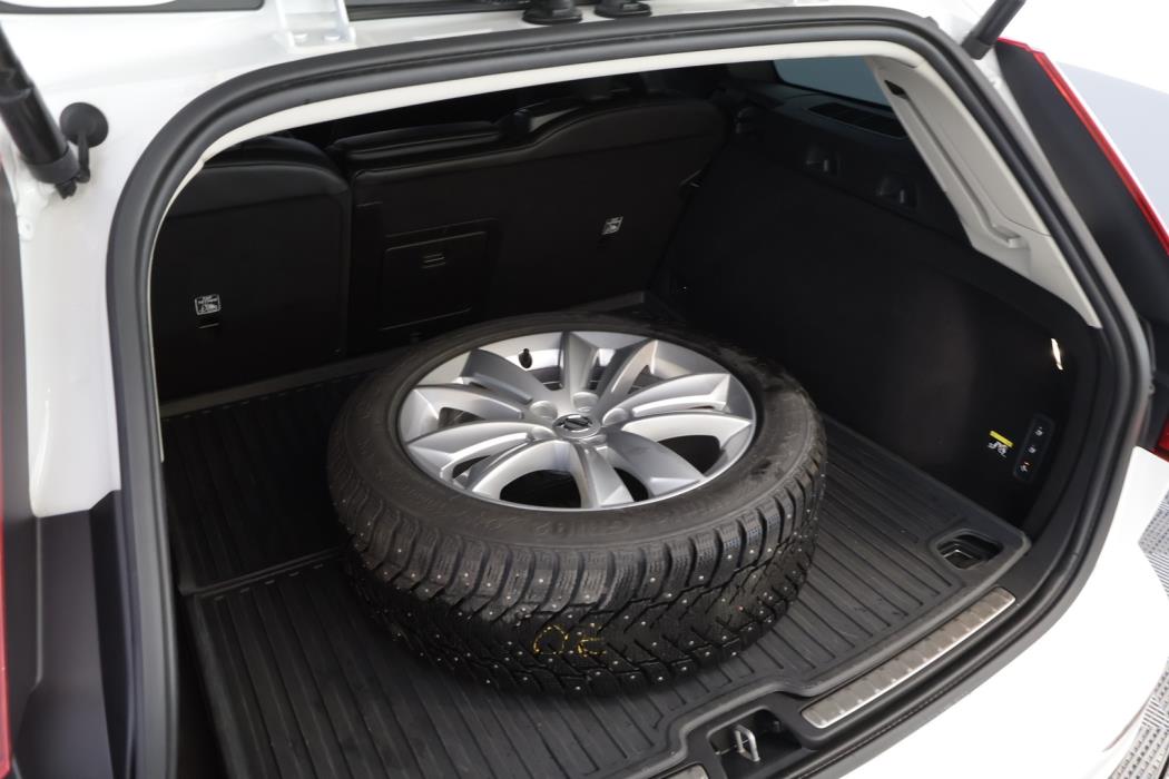 VOLVO V60 2019