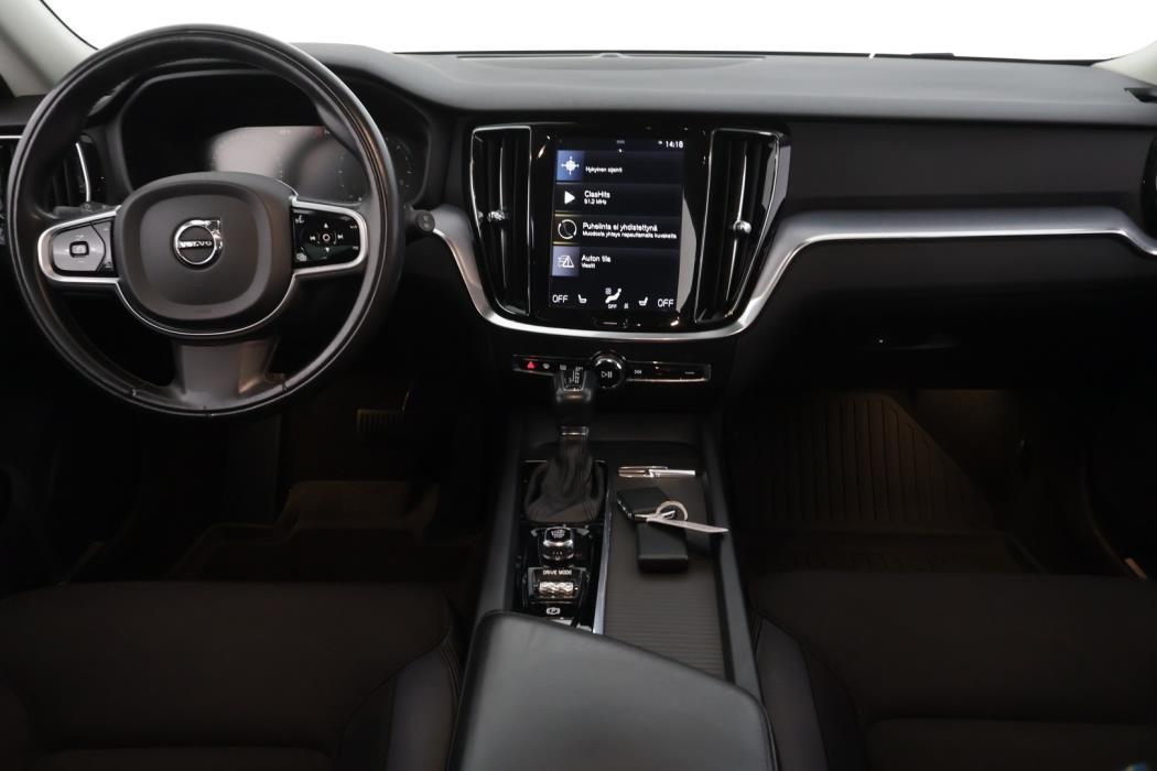 VOLVO V60 2019